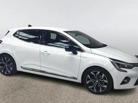 Used Renault Clio V Techno 145 HP (106 kW) 2023 White Hatchback