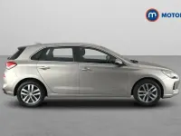 Used Hyundai i30 SE 120 HP (88 kW) 2020 Hatchback