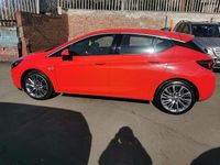 Used Vauxhall Astra SRi 136 HP (100 kW) 2015 Red Hatchback