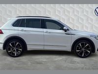 Used VW Tiguan R-line 150 HP (110 kW) 2023 Pure white SUV