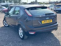 Used Ford Focus Zetec 100 HP (73 kW) 2009 Black Hatchback