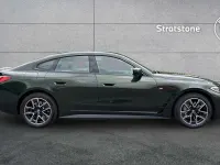 Usado BMW i4 M Sport 246 kW (335 CV) 2023 Verde Berlina