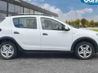 Used Dacia Sandero Ambiance 90 HP (66 kW) 2015 White Hatchback