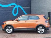 Used VW T-Cross SE 95 HP (69 kW) 2023 Orange SUV