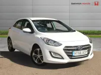 Used Hyundai i30 SE 2017 White Hatchback