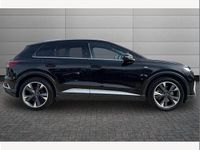 Second-hand Audi Q4 e-tron S-Line 250 kW (340 CP) 2024 Negru SUV
