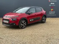 Used Citroën C3 Shine 99 HP (72 kW) 2022 Red Hatchback