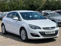 Used Vauxhall Astra 136 HP (100 kW) 2014 White Hatchback