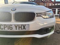 Begagnad BMW 318 2016 Vit Kombi