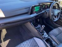 Second-hand VW Golf VIII R-line 130 CP (95 kW) 2023 Gri Hatchback
