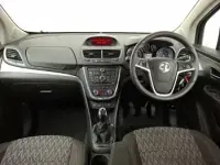 Used Vauxhall Mokka 115 HP (84 kW) 2014 White SUV