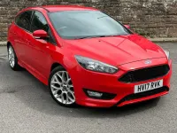 Used Ford Focus ST-Line 120 HP (88 kW) 2017 Red Hatchback