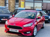 Used Ford Focus Zetec 125 HP (91 kW) 2015 Red Hatchback