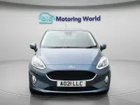 Usado Ford Fiesta Trend 95 CV (69 kW) 2021 Azul Utilitario