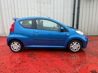 Used Peugeot 107 68 HP (50 kW) 2012 Blue Hatchback