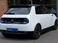 Used Honda e Advance 113 kW (154 HP) 2022 White Hatchback