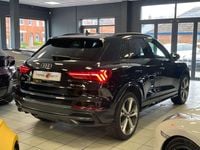 Używany Audi Q3 Black Edition 150 KM (110 kW) 2022 Czarny SUV