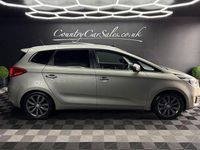 Used Kia Carens 134 HP (98 kW) 2014 Silver MPV