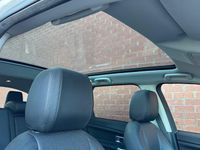 Used Land Rover Discovery Sport HSE 180 HP (132 kW) 2017 White SUV