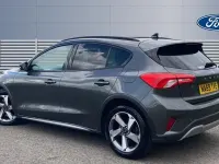 Używany Ford Focus Active 125 KM (91 kW) 2020 Szary Hatchback