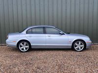Second-hand Jaguar S-Type R 298 CP (219 kW) 2006 Argintiu Berlinǎ