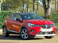 Used Renault Captur Techno 160 HP (117 kW) 2023 Red SUV