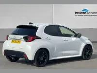 Używany Mazda 2 Homura-Line 113 KM (83 kW) 2026 Biały Hatchback