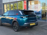 Second-hand Peugeot 5008 GT 134 CP (98 kW) 2025 Albastru SUV