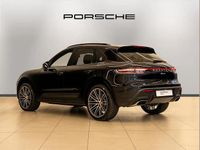 Used Porsche Macan 261 HP (191 kW) 2025 Black SUV