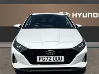 Used Hyundai i20 SE 101 HP (74 kW) 2022 White Hatchback