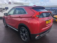 Used Mitsubishi Eclipse 161 HP (118 kW) 2018 Red Hatchback