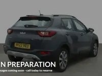 Second-hand Kia Stonic 101 CP (74 kW) 2024 SUV