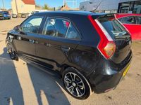Used MG MG3 106 HP (77 kW) 2018 Black Hatchback