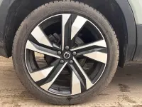 Usado Volvo XC40 Ultra 197 HP (144 kW) 2025 Verde SUV