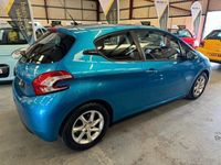 used Peugeot 208 1.4 VTI ACTIVE SPEC ULEZ FREE PETROL MANUAL BLUE METALLIC 2 OWNERS LOW MILEAGE EXCELLENT RUN AROUND