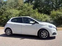 Used Peugeot 208 Active 2016 White Hatchback