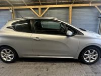 Used Peugeot 208 Active 82 HP (60 kW) 2014 Hatchback