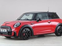 Begagnad Mini John Cooper Works Hatch 231 HK (169 kW) 2022 Röd Halvkombi