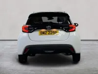 Used Toyota Yaris Design 116 HP (85 kW) 2024 White Hatchback