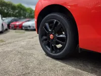 Usado Toyota Aygo X-cite 69 HP (50 kW) 2015 Laranja Citadino