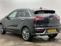 Gebraucht Kia Niro 141 PS (103 kW) 2019 Schwarz SUV