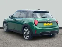 New Mini Cooper Classic 114 kW (156 HP) 2026 Green Hatchback