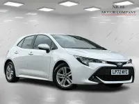 Used Toyota Corolla 2023 White Hatchback