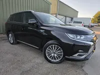 Used Mitsubishi Outlander P-HEV 224 HP (164 kW) 2020 Black Estate