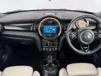 Used Mini Cooper S Exclusive 192 HP (141 kW) 2019 Red Hatchback