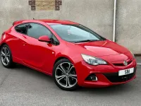 Used Vauxhall Astra GTC Edition 140 HP (102 kW) 2015 Red Hatchback