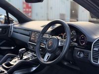 Used Porsche Cayenne Turbo E-Hybrid 680 HP (500 kW) 2022 SUV