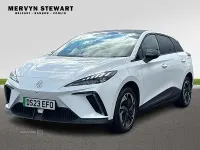 Used MG MG4 EV Trophy 150 kW (204 HP) 2023 White Hatchback