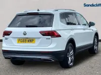 Usado VW Tiguan Allspace Match 150 HP (110 kW) 2021 Branco SUV