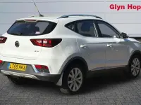Used MG ZS Excite 106 HP (77 kW) 2019 White SUV